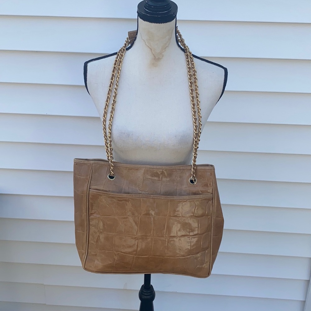 L.J. Simone beautiful tote with gold hardware